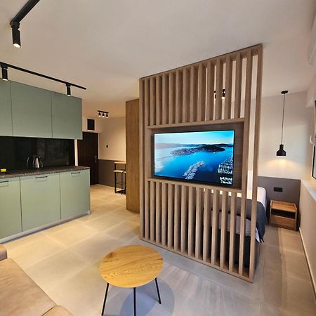 Anja & Ogo Apartments Sea View & Pool Petrovac 외부 사진